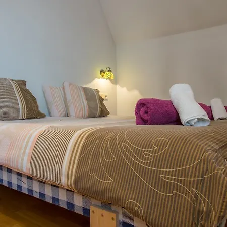 Parkers Boutique - Old Town Square * Tallinn