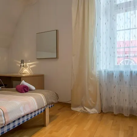 Parkers Boutique - Old Town Square Tallinn